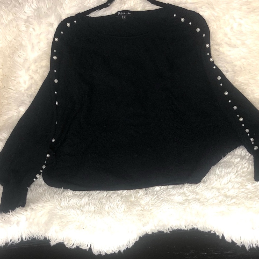 Pearl and black sweater